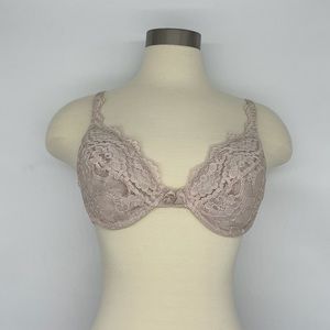 Vintage Victoria’s Secret Miracle Bra